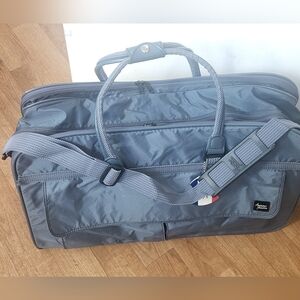 American Tourister Blue Multi-Compartment Weekender Bag 23"